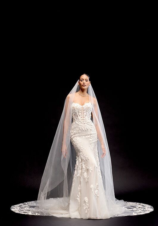 Justin Alexander Signature Nyx Fit-and-Flare Wedding Dress - 4