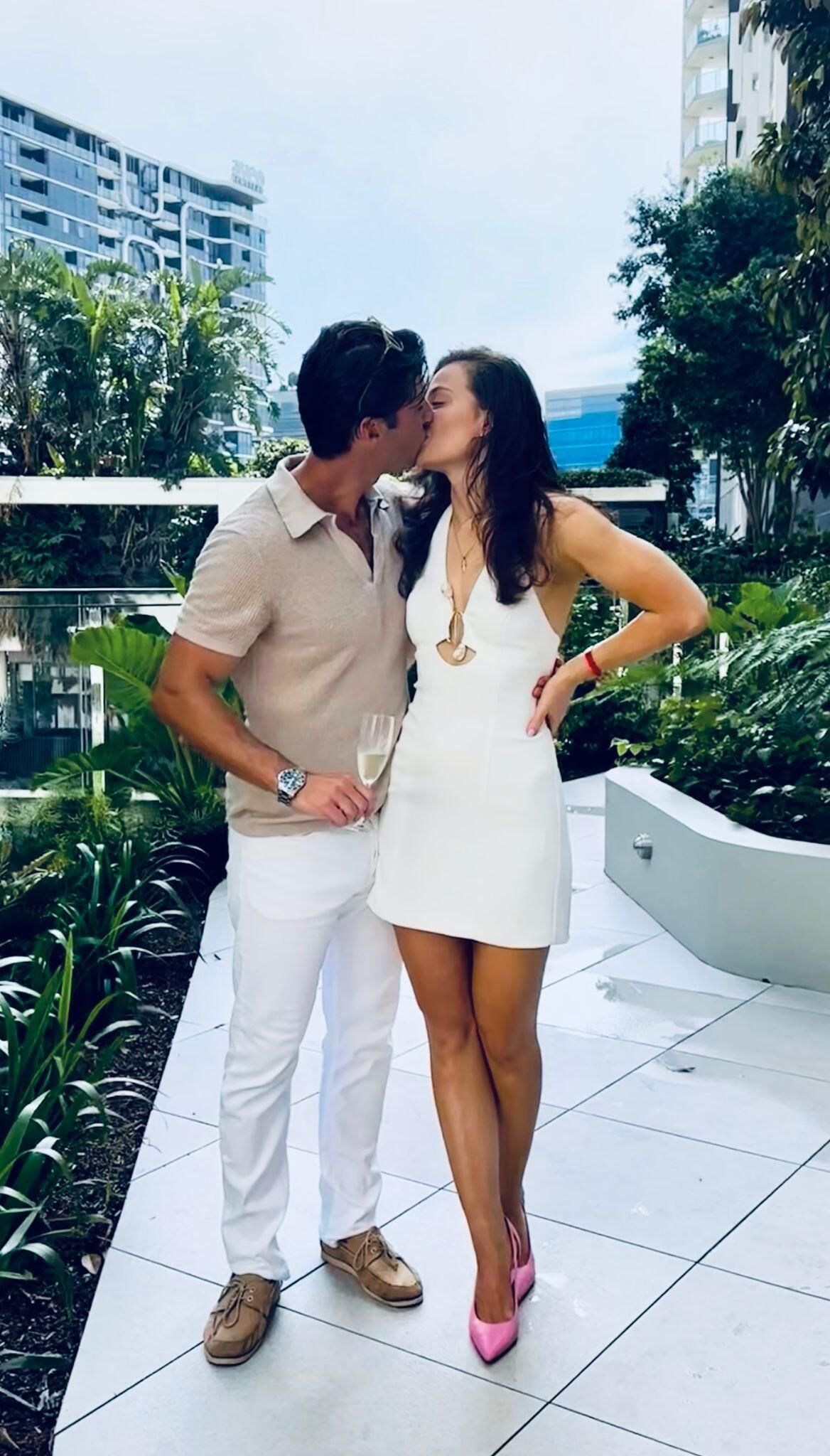 Engagement Party kisses  -  Brisbane