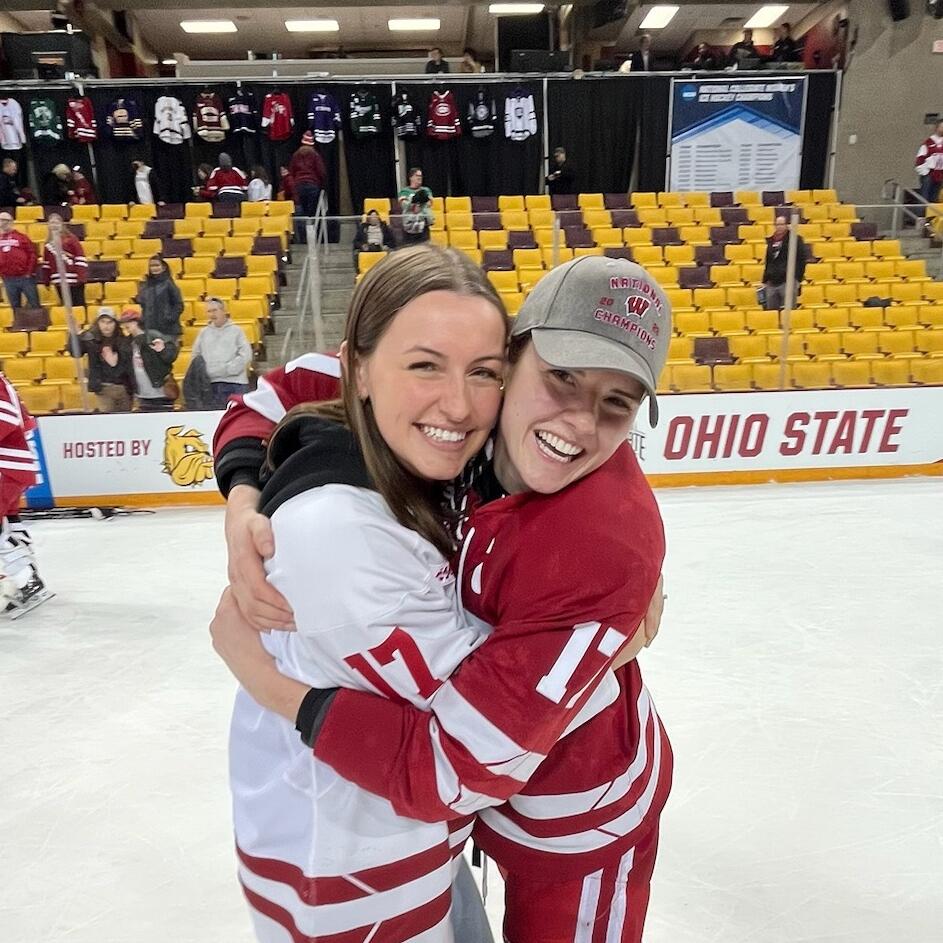Lindsey Curl