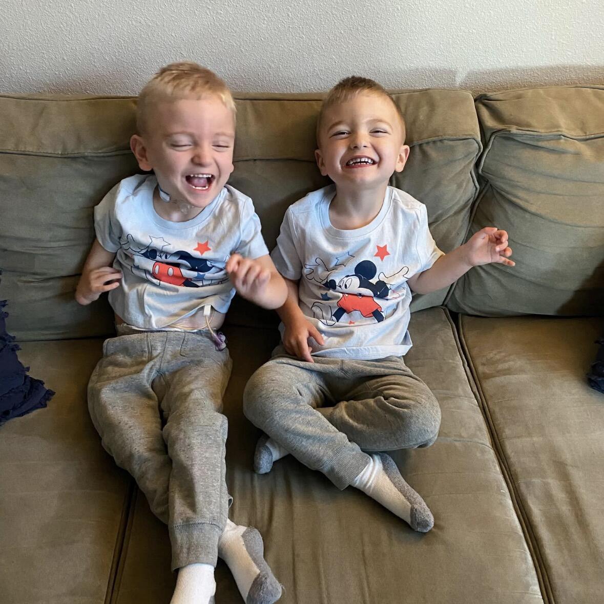 Connor & Cruz