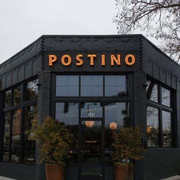 Picture of Postino Central