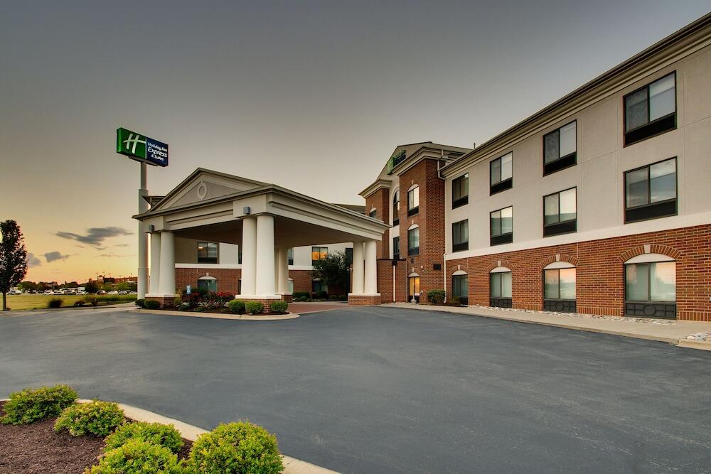 Picture of Holiday Inn Express & Suites Morris by IHG