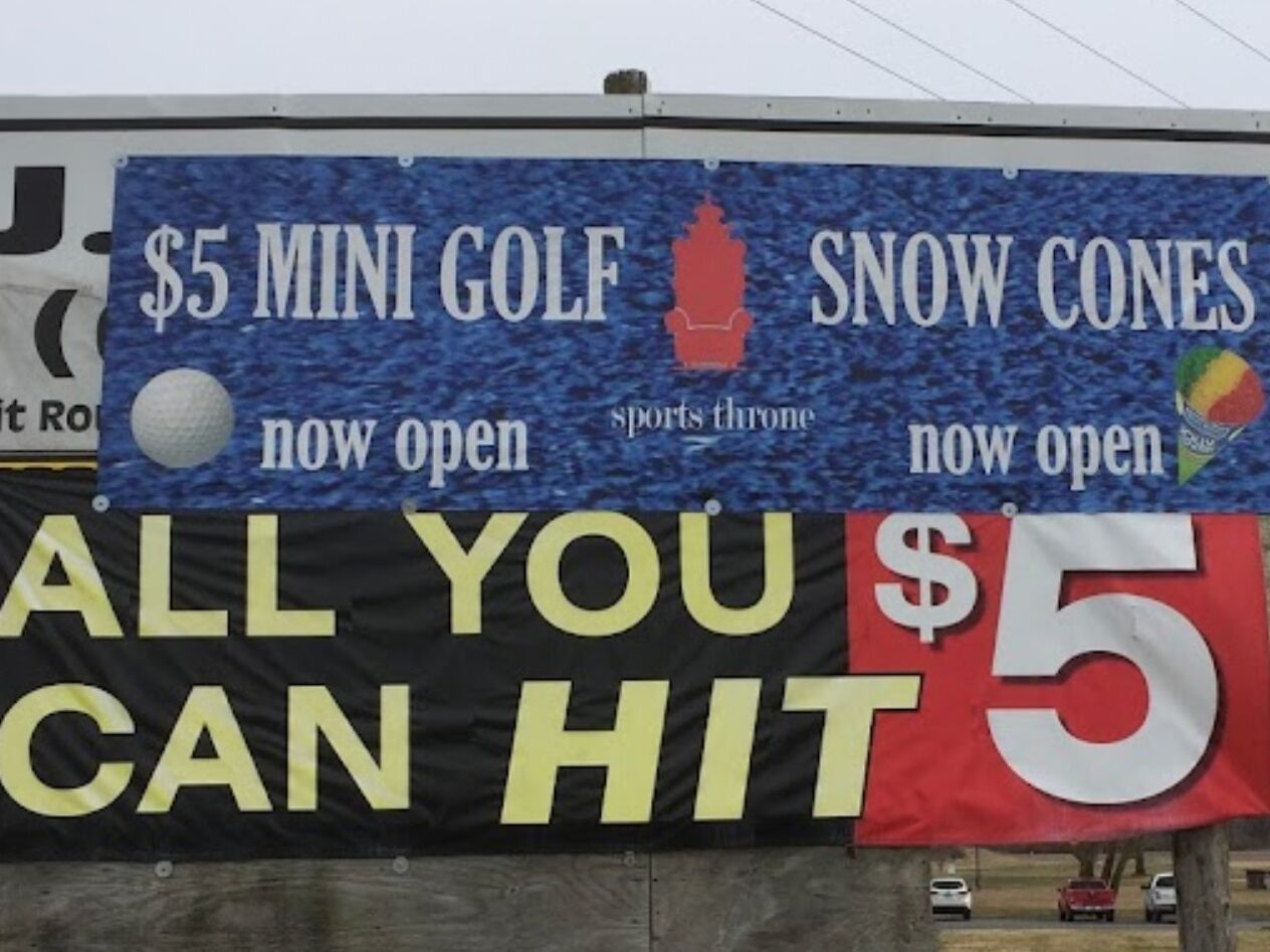 Picture of Driving range and Mini Golf (Sports Throne)