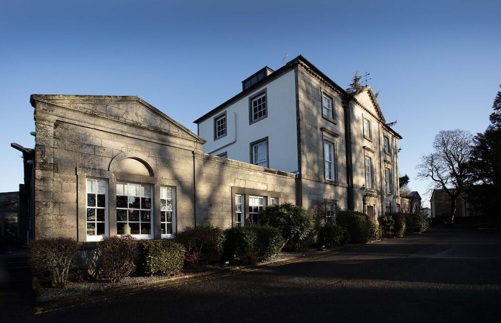 Picture of Strathaven Hotel