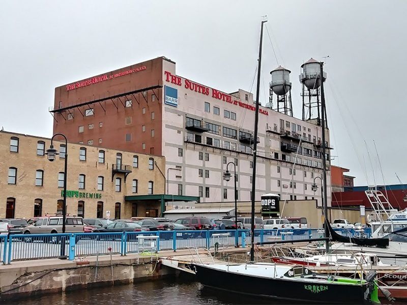 Picture of The Suites Hotel at Waterfront Plaza