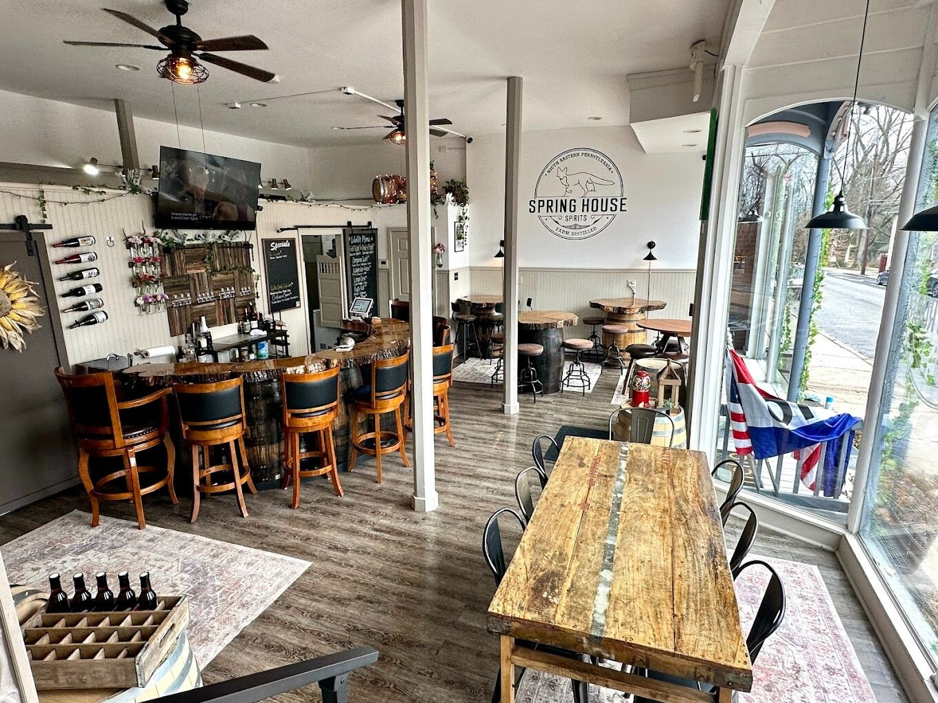 Picture of Spring House Spirits Tasting Room