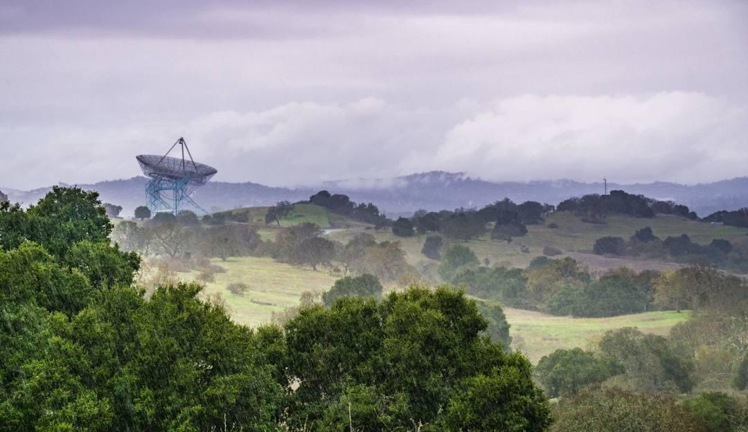 Picture of Stanford Dish Hiking Trailhead