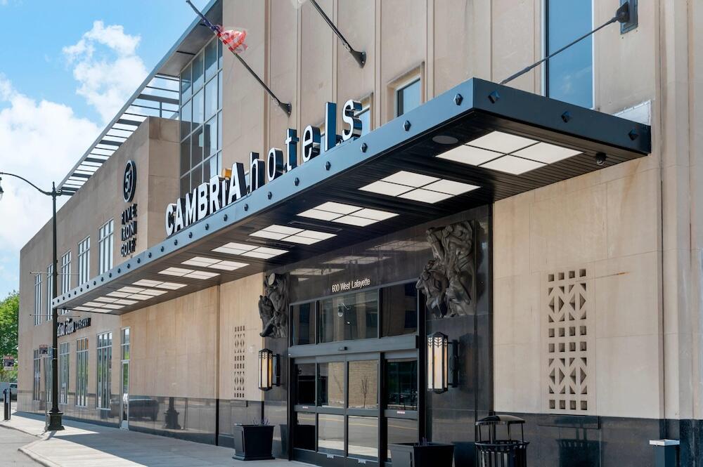 Picture of Cambria Hotel Detroit Downtown