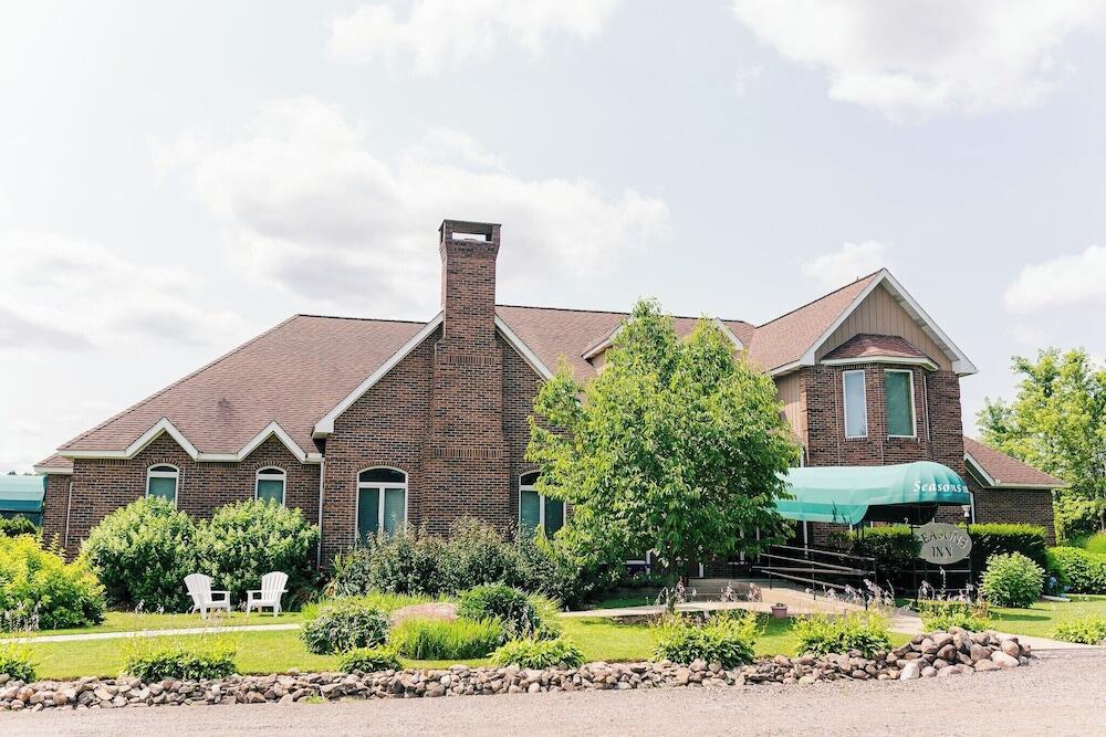 Picture of The Seasons Inn at Nicks Place
