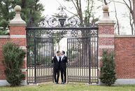 David Nurnberg (37 and works in business affairs) and Matthew Altshuler (34 and an attorney) first toured the Mansion at Natirar mid-renovation. In fa