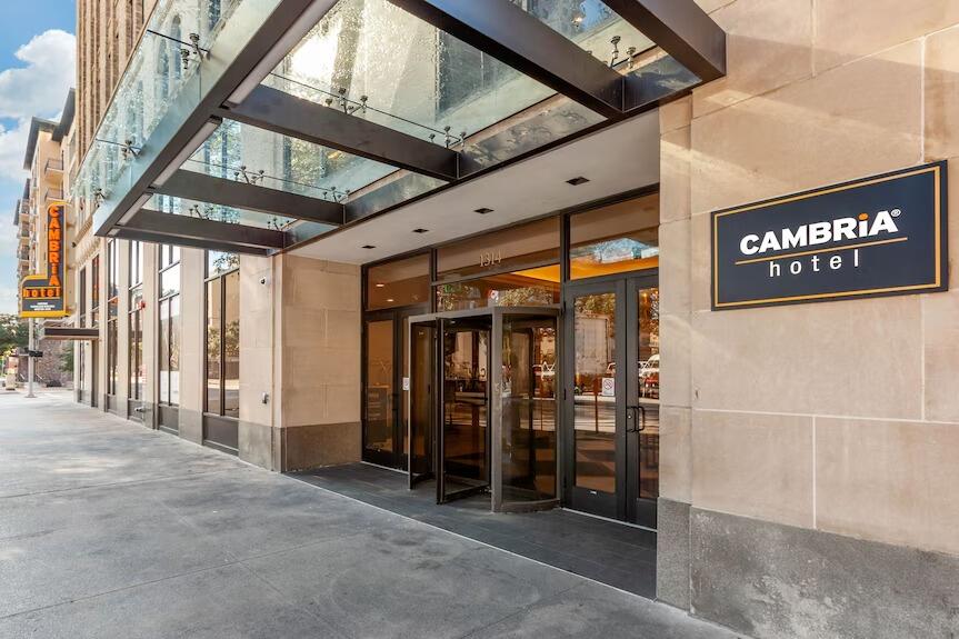 Picture of Cambria Hotel Houston Downtown Convention Center