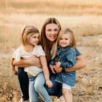 Becca McClain, Elizabeth McClain, Alexis McClain