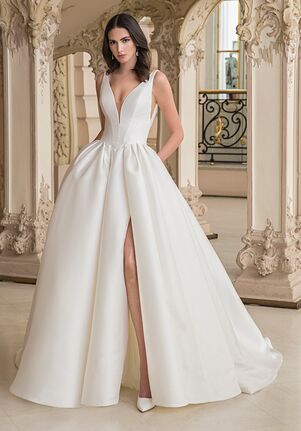 ÉLYSÉE Louisa Ball Gown Wedding Dress
