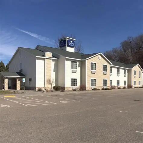 Picture of Cobblestone Inn & Suites - Durand