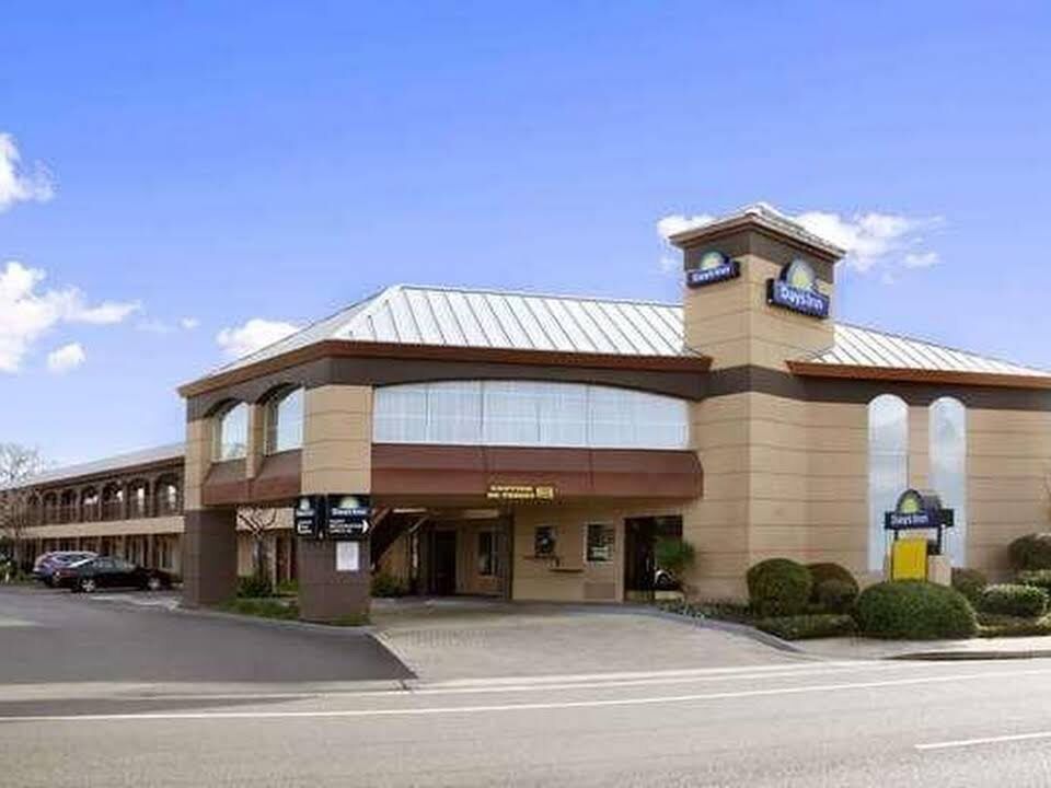 Picture of Days Inn by Wyndham Rocklin/Sacramento