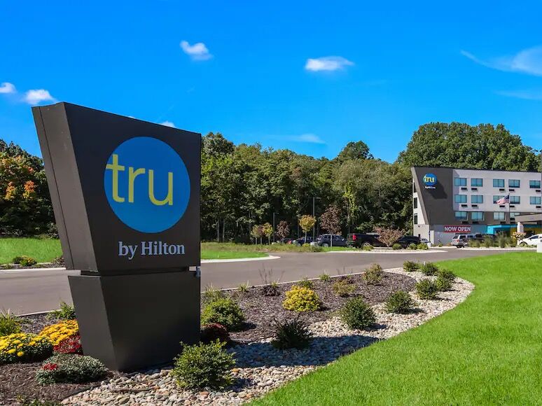 Picture of Tru by Hilton Saint Joseph