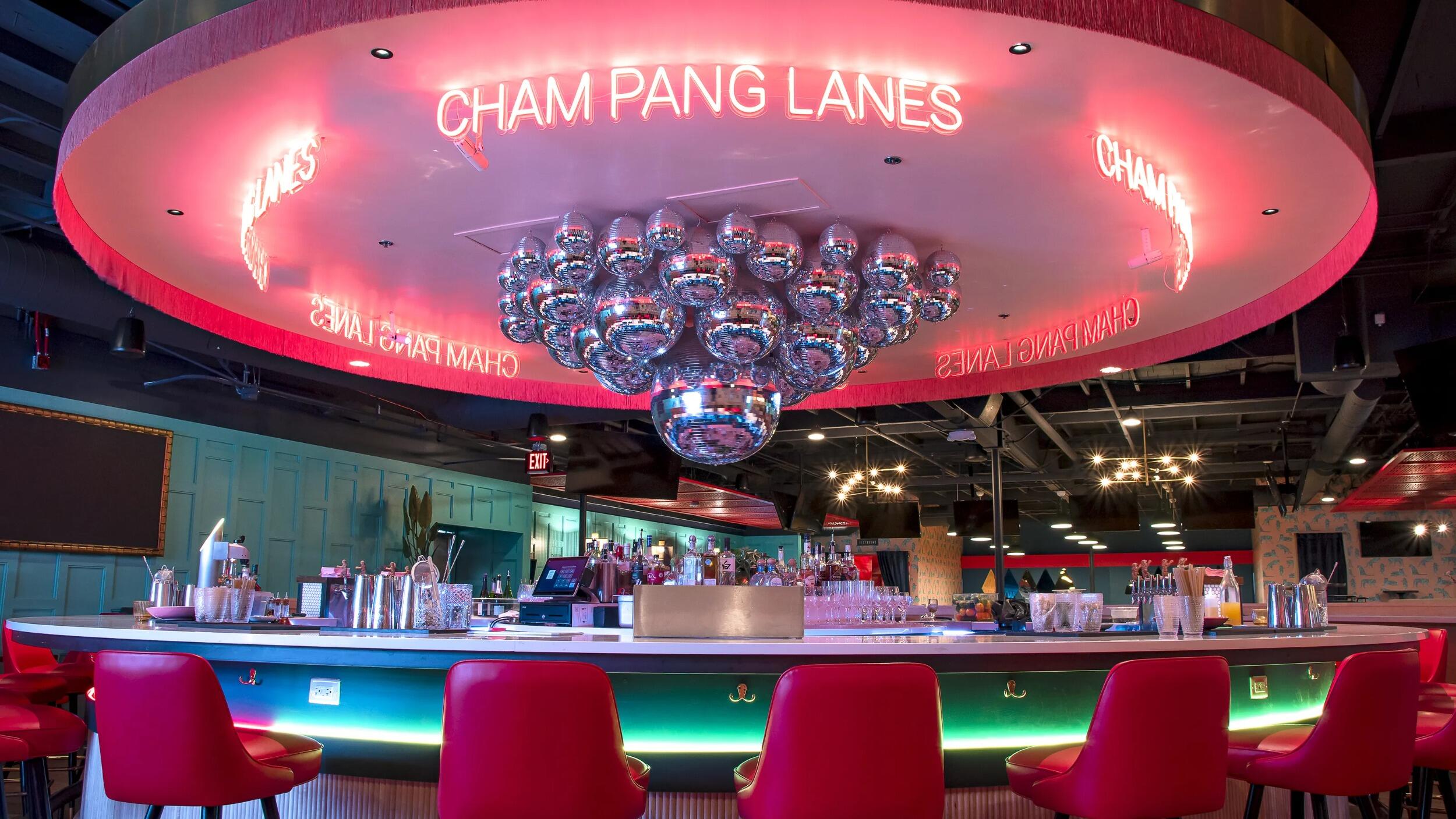 Picture of Châm Pang Lanes