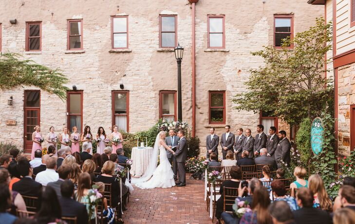 Simple Courtyard Ceremony