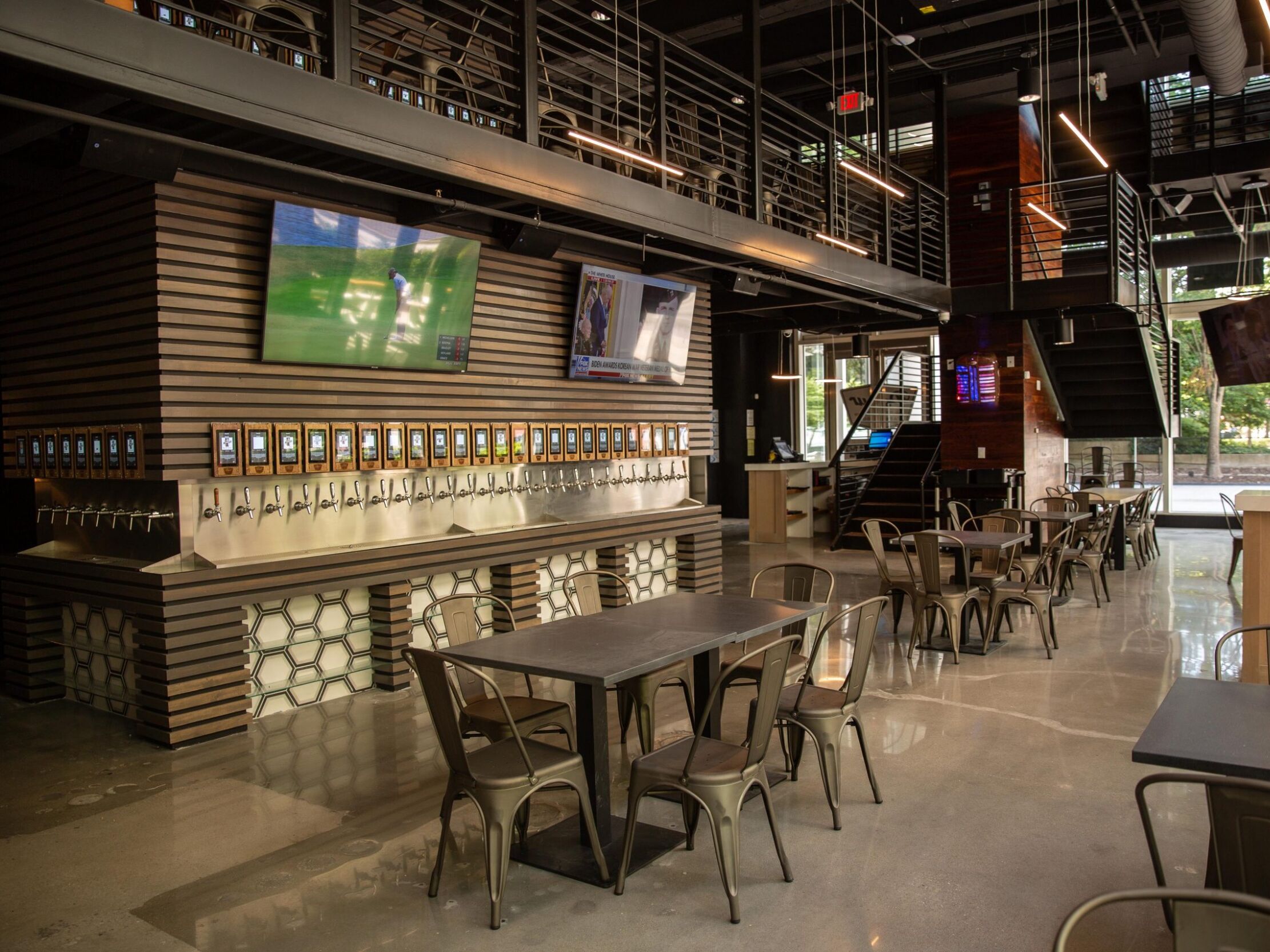 Picture of Pour Taproom: Midtown
