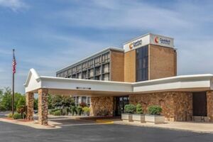 Picture of Comfort Inn & Suites near Danville Mall