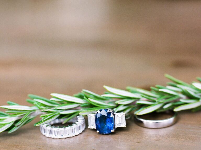 sapphire engagement ring