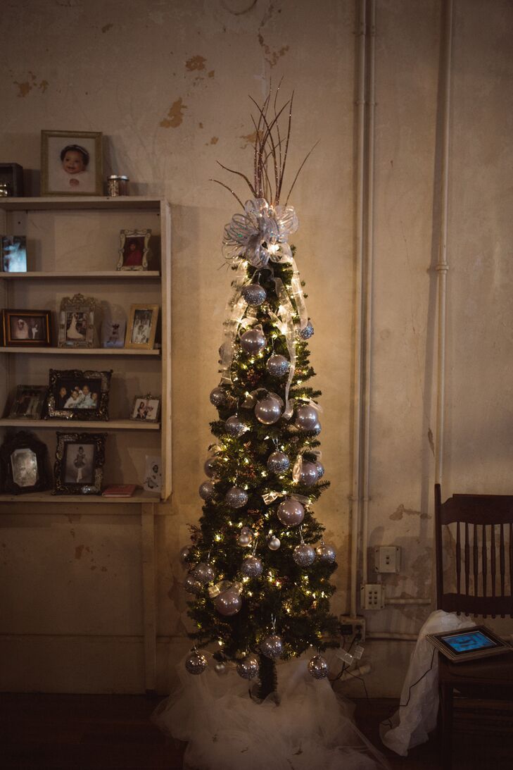 As a tribute to the season, Morgan and Stanley wove festive touches throughout the reception, including a small Christmas tree that infused the intimate dining room at The Carrington in Buda, Texas, with undeniable holiday cheer. Decked out in blush and crystal ornaments, the tree was a gift from Morgan’s father and was decorated just before the ceremony by the couple’s young cousins, niece and nephew.