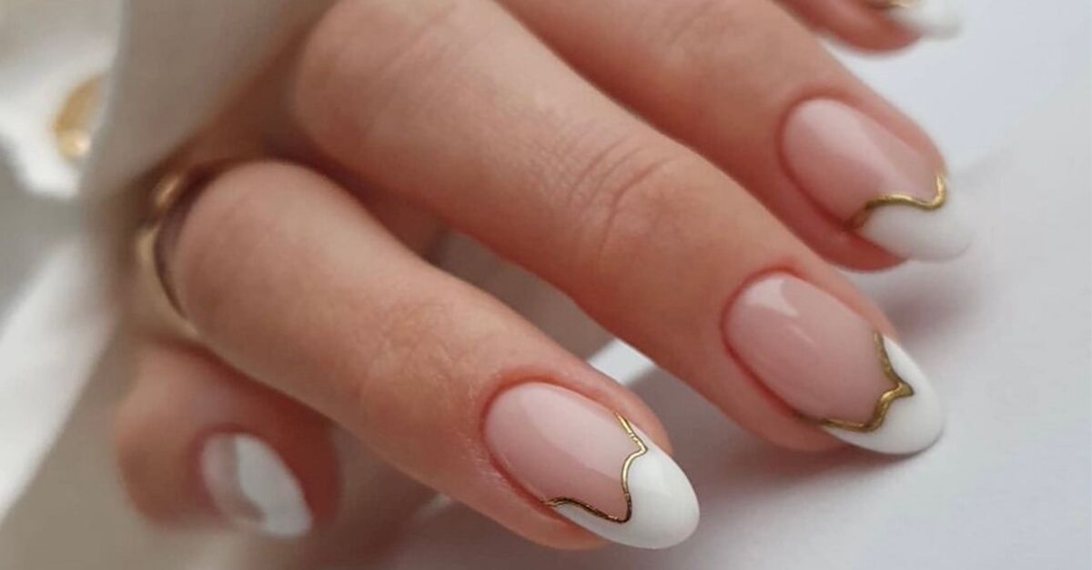 homecoming nails for white dress White Homecoming Nails
