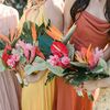 This Tropical Wedding at the Santa Barbara Zoo in California Included Portraits With a Giraffe