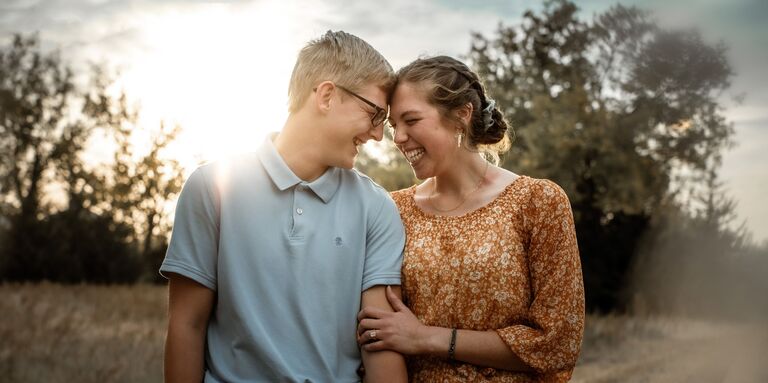 Linus & Alyssa Home Page Banner