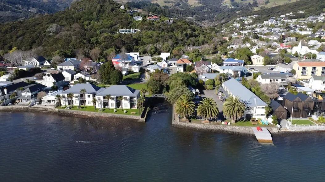 Picture of Akaroa Waterfront Motels