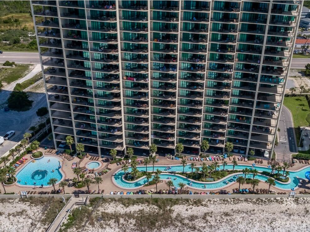 Picture of Phoenix West Vacation Rental Condominiums