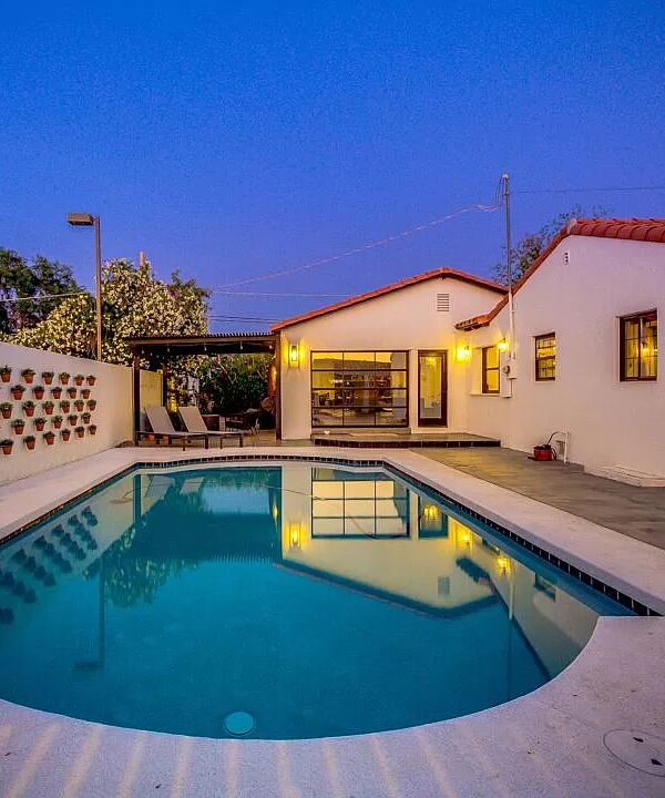 Picture of Airbnb Pool