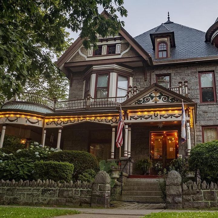 Picture of Spencer Silver Mansion
