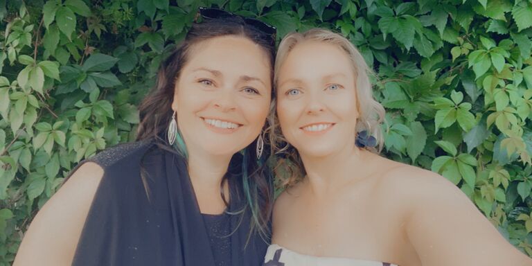Julia & Bec Home Page Banner