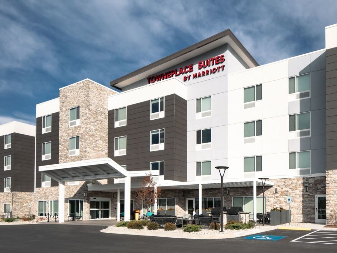 Picture of TownePlace Suites by Marriott Oconomowoc