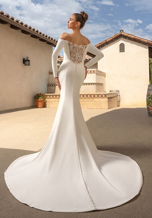 KITTYCHEN Couture LOTTIE, K2550 Sheath Wedding Dress - 4