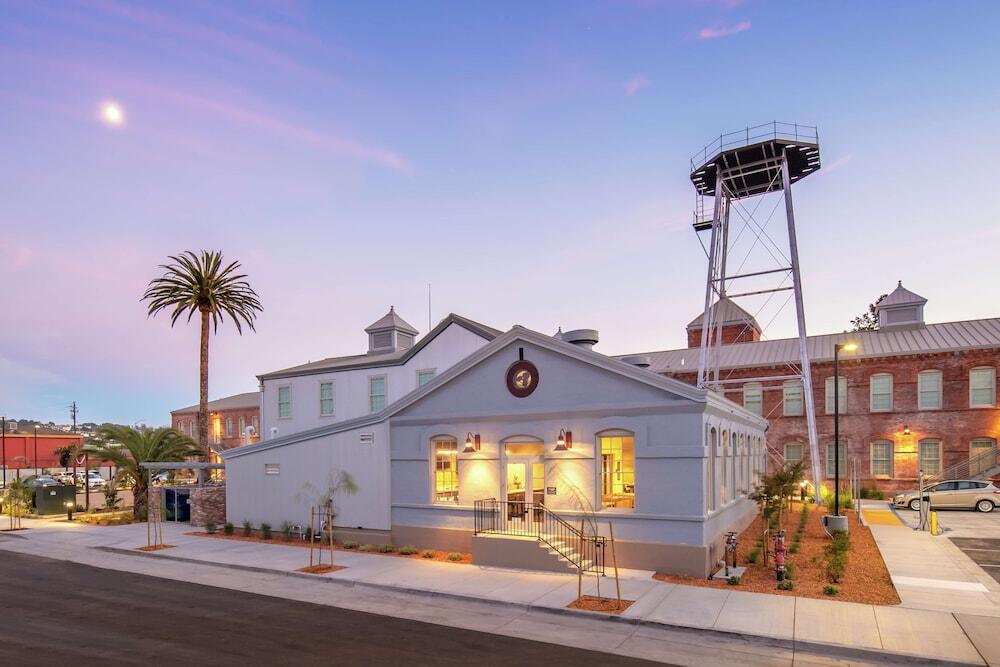 Picture of Hampton Inn Petaluma, CA