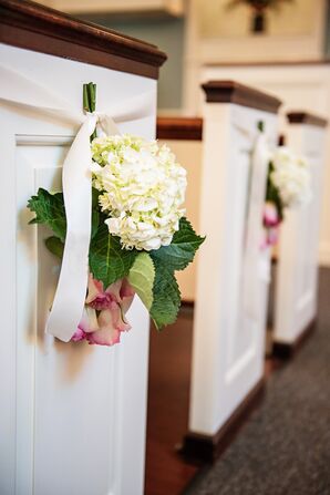 Upside-Down Bouquet Aisle Markers