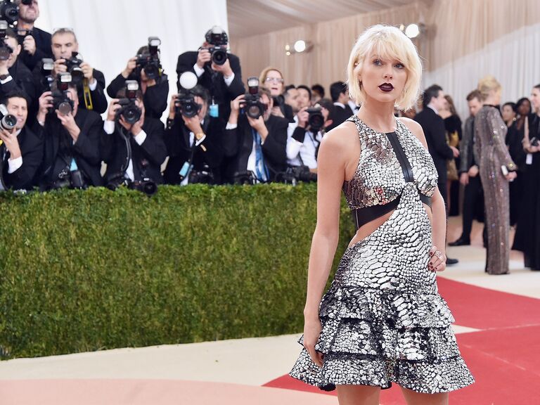 Taylor Swift at 2016 Met Gala red carpet