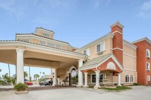 Picture of Comfort Suites Oceanside Camp Pendleton Area