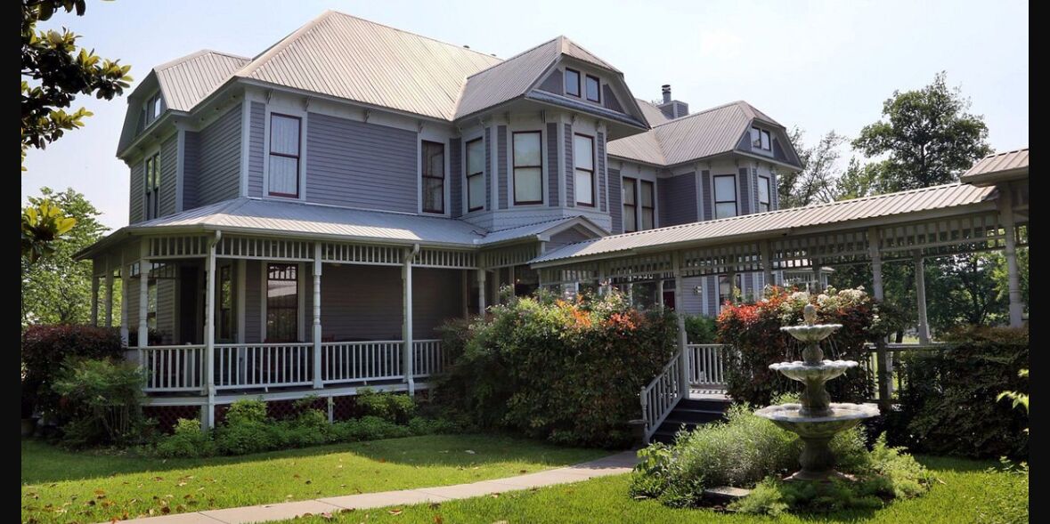 Picture of Inn on the Creek