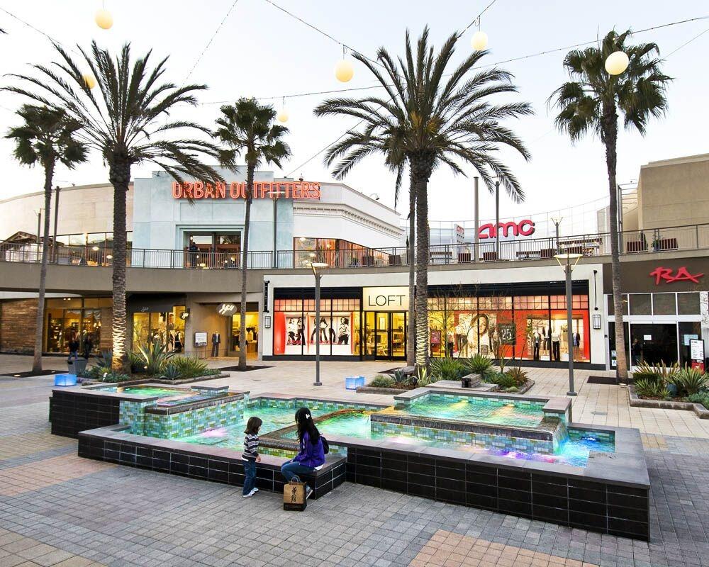 Picture of Del Amo Fashion Center