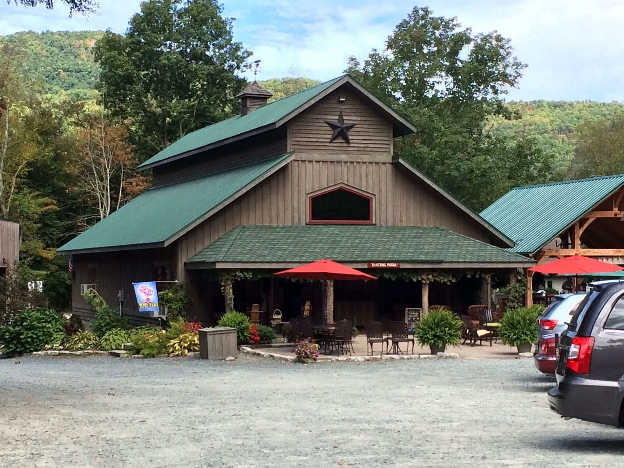 Picture of Grandfather Vineyard & Winery
