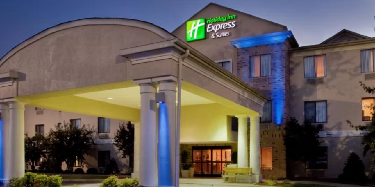 Picture of Holiday Inn Express & Suites
