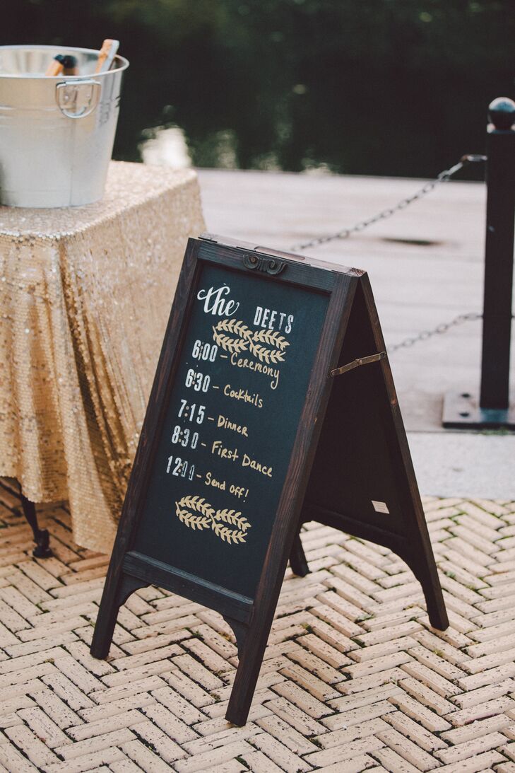 DIY Chalkboard Wedding Itinerary