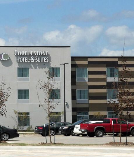Picture of Cobblestone Hotel and Suites