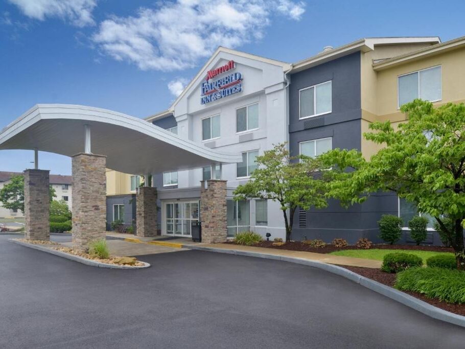 Picture of Fairfield Inn & Suites by Marriott Pittsburgh New Stanton