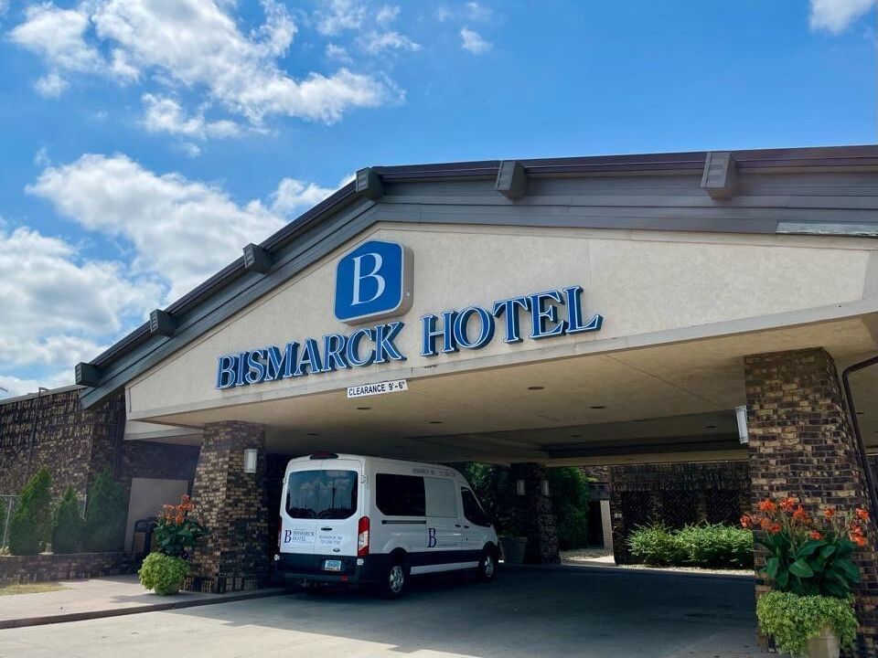 Picture of Bismarck Hotel and Conference Center