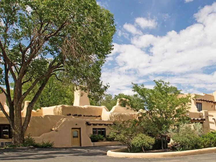 Picture of Sagebrush Inn & Suites