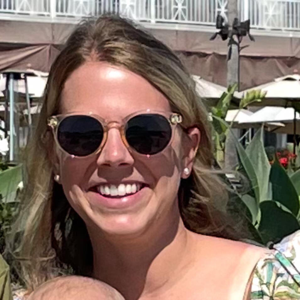 Lauren Steele